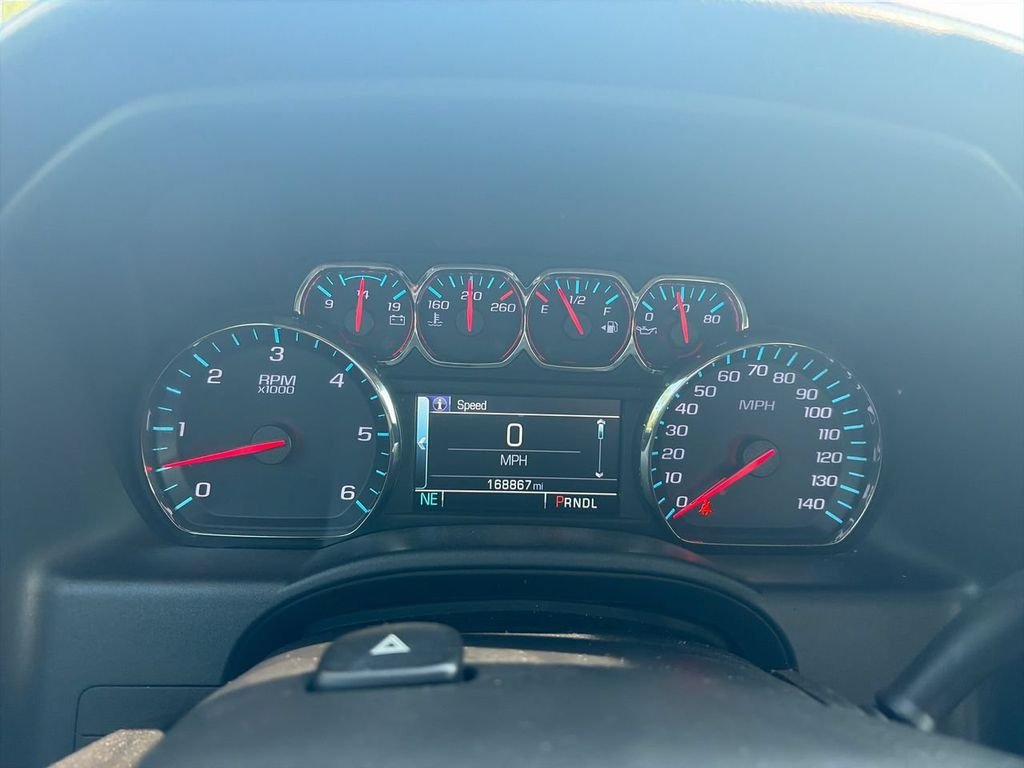 Used 2018 Silver GMC SLT image 27