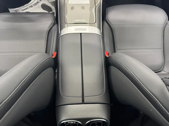 New 2026  Mercedes-Benz C 300 image 36