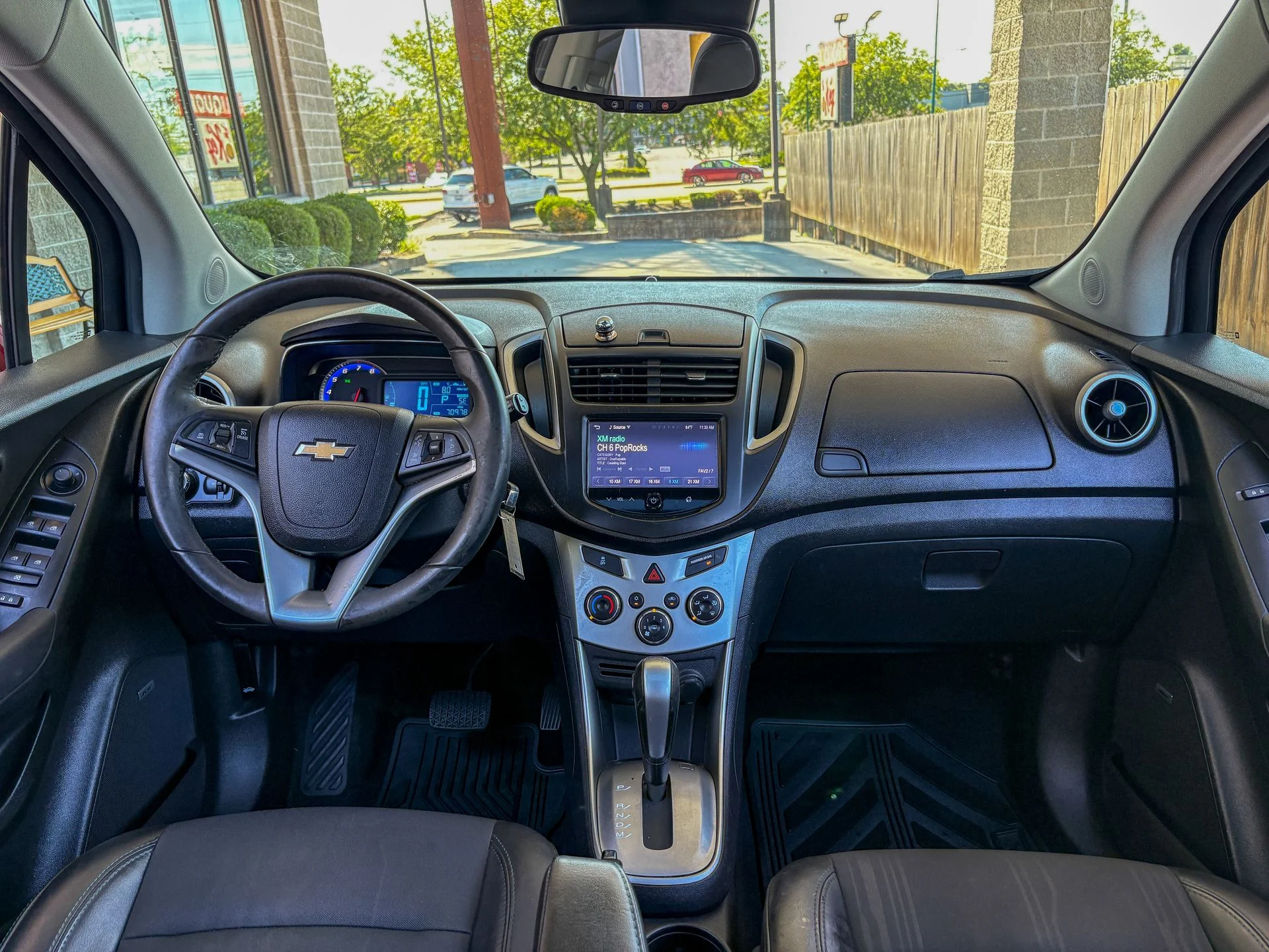 Used 2016 Red Chevrolet LT image 28