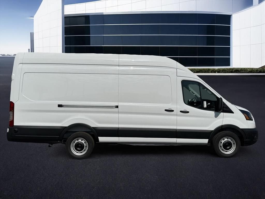New 2026 Oxford White Ford Cargo Van image 4