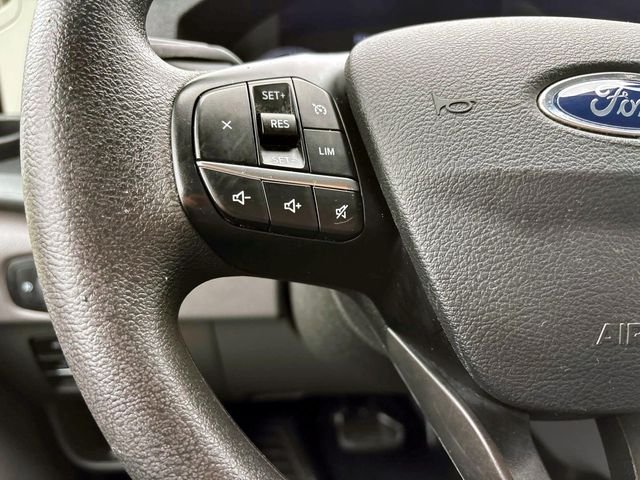 Used 2025 White Ford  image 17