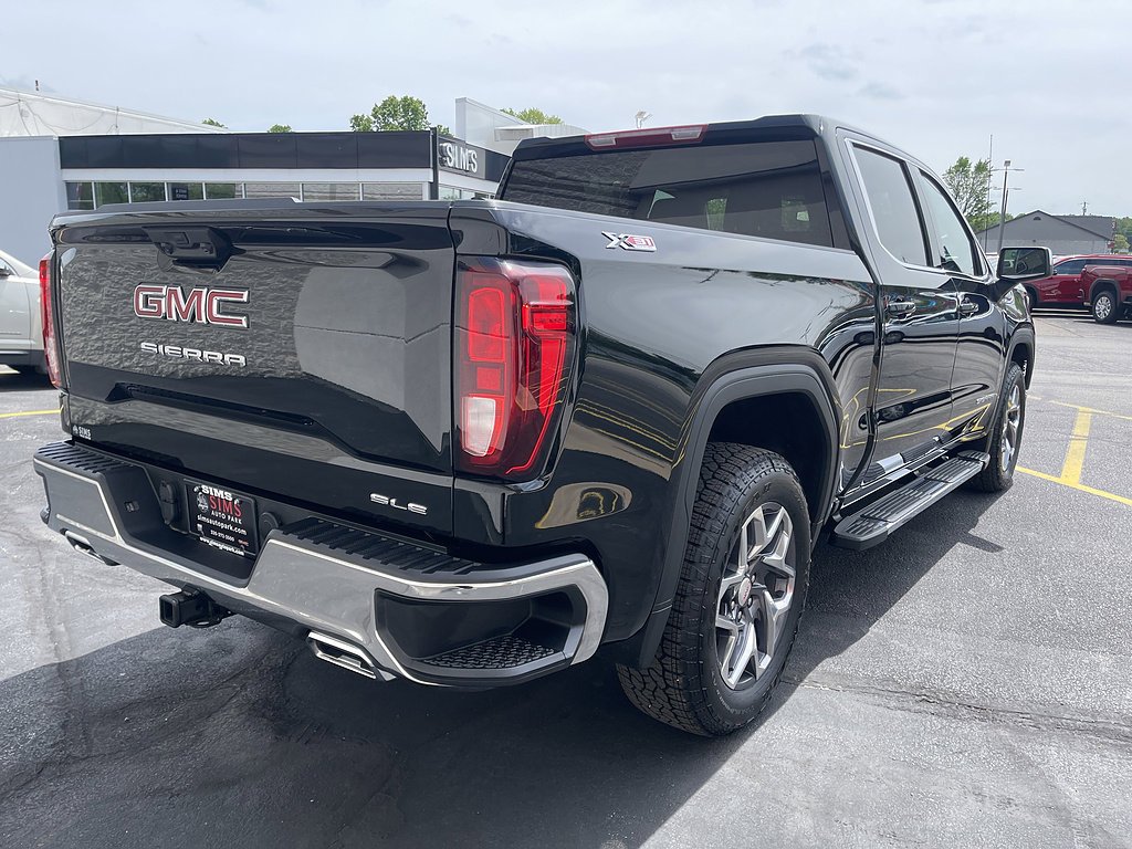 2026 GMC Sierra 1500 SLE - Photo 8