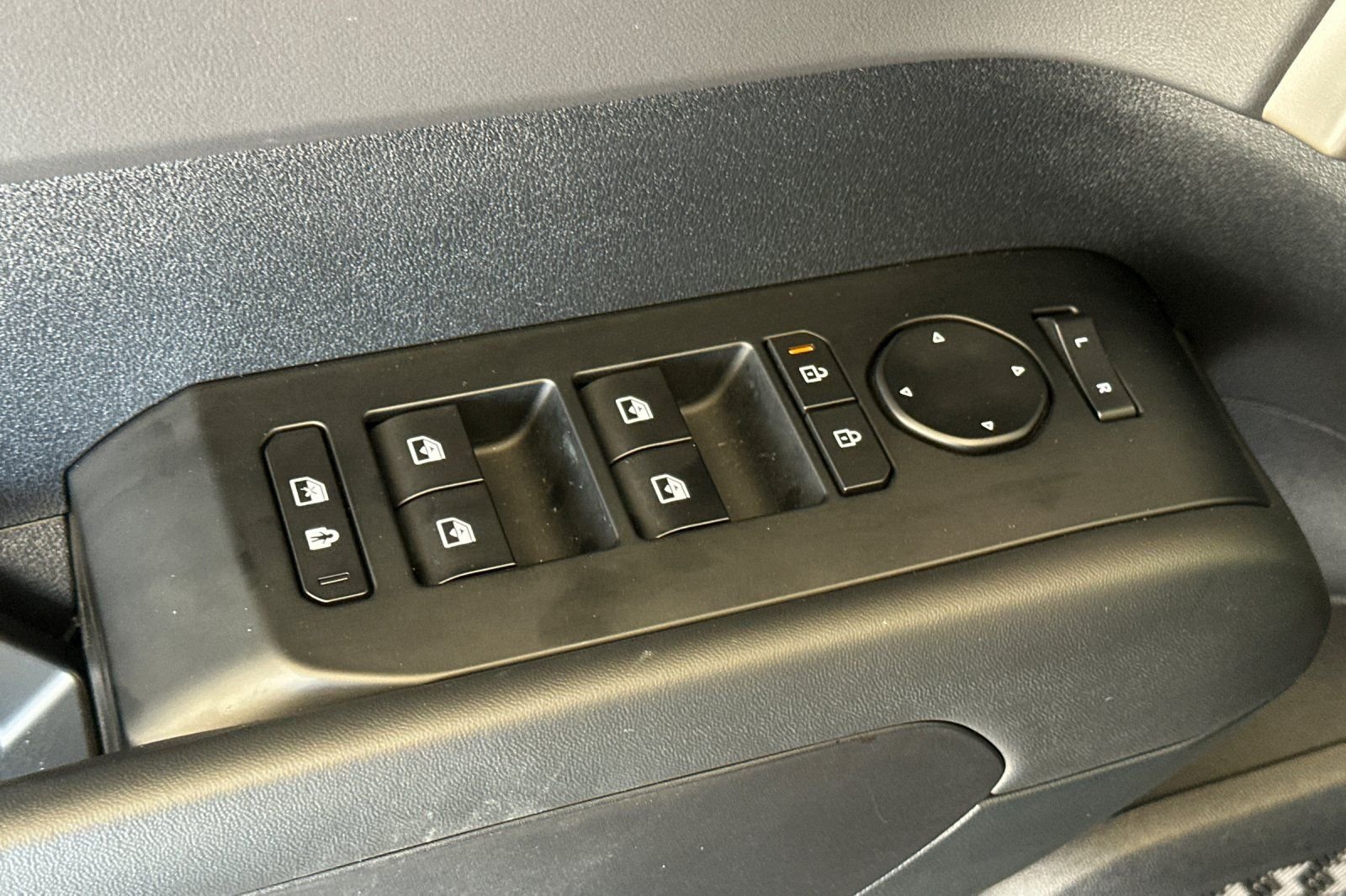 Used 2027 Gray Kia LX image 12