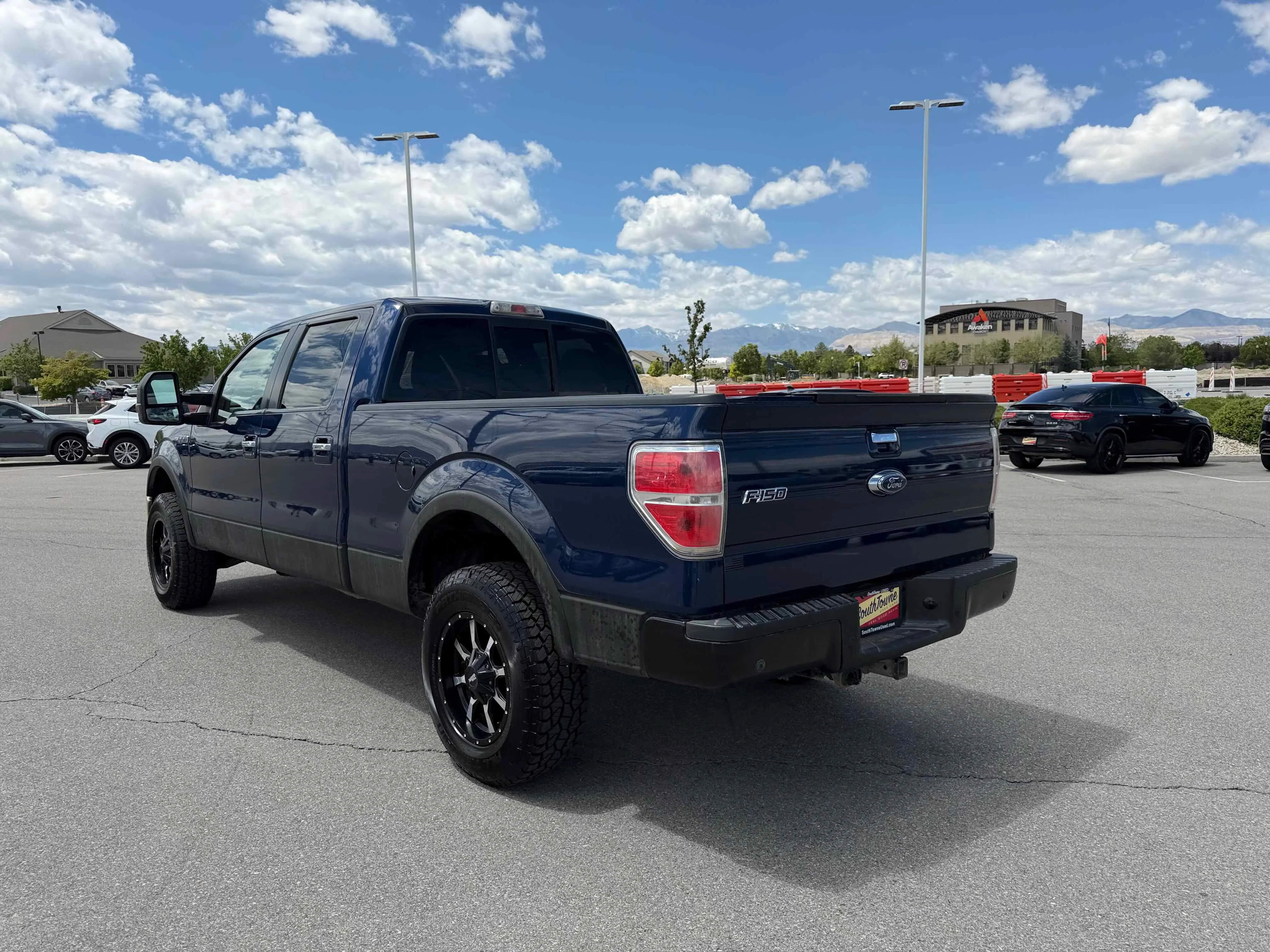 Used 2011 Blue Ford FX4 image 5