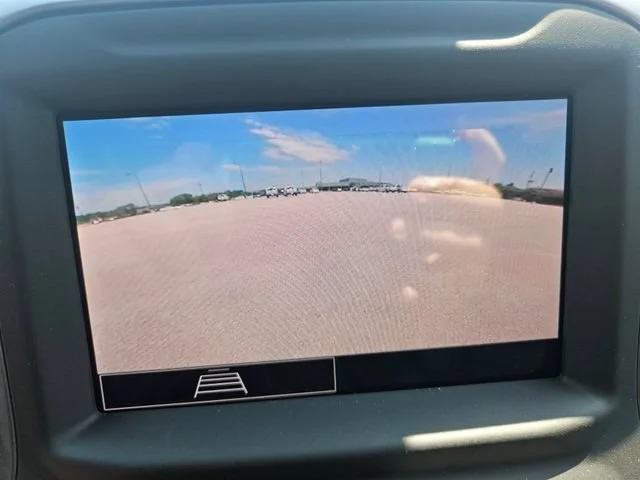 New 2025 Summit White GMC Pro image 20