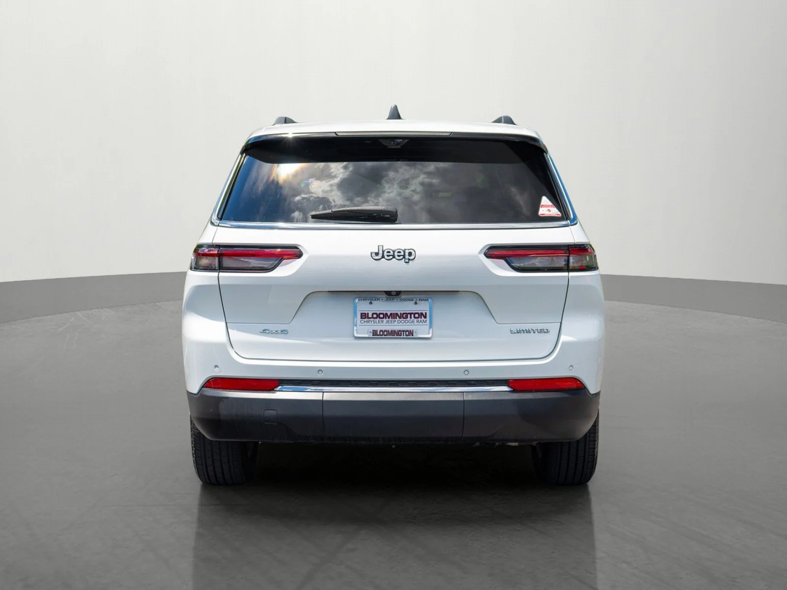 Used 2023 Bright White Clearcoat Jeep Limited image 6