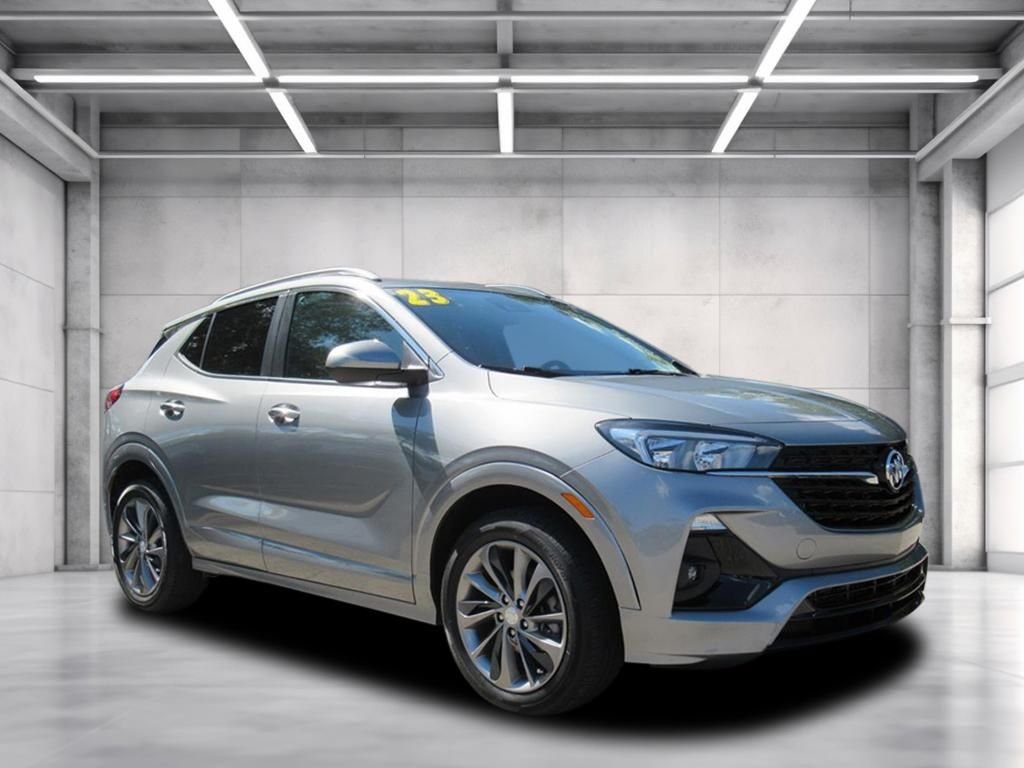 2023 Buick Encore GX Select's photo
