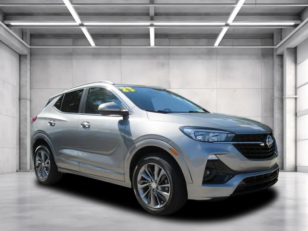 2023 Buick Encore GX Select's photo