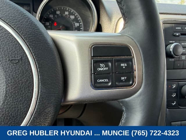 Used 2013 Silver Jeep Laredo image 19