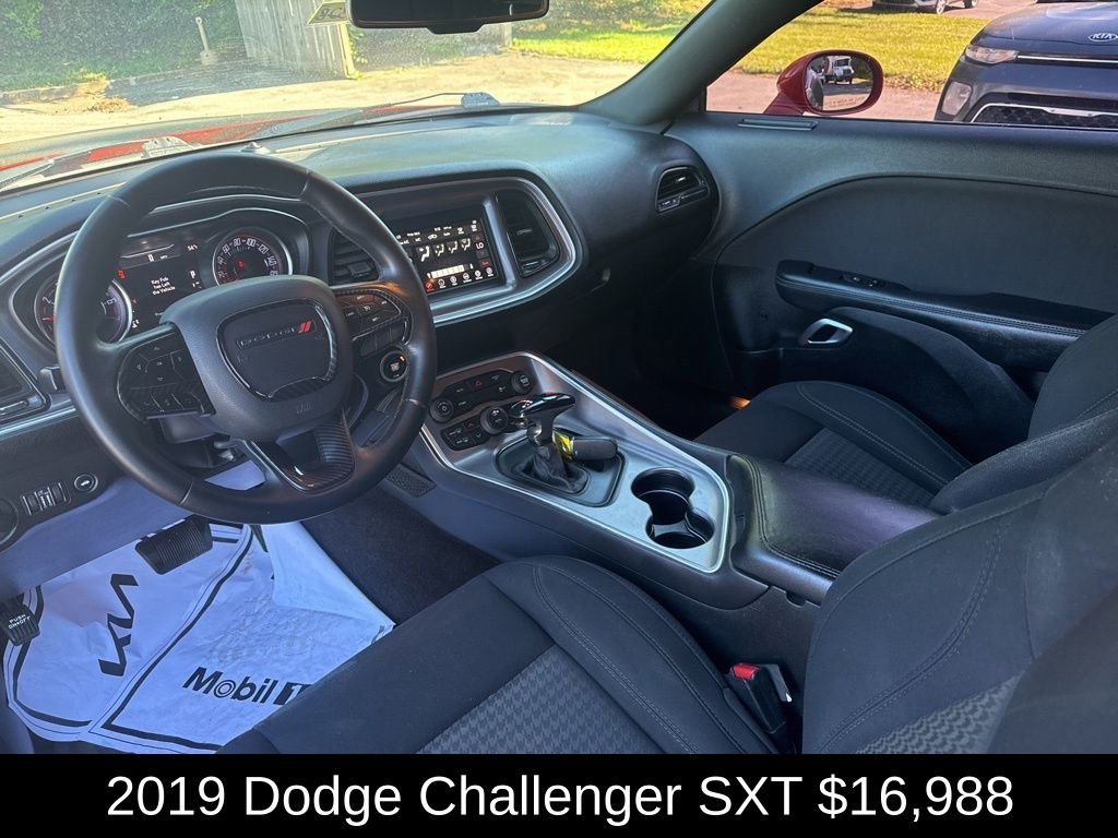 Used 2019 Go Mango! Dodge SXT image 10
