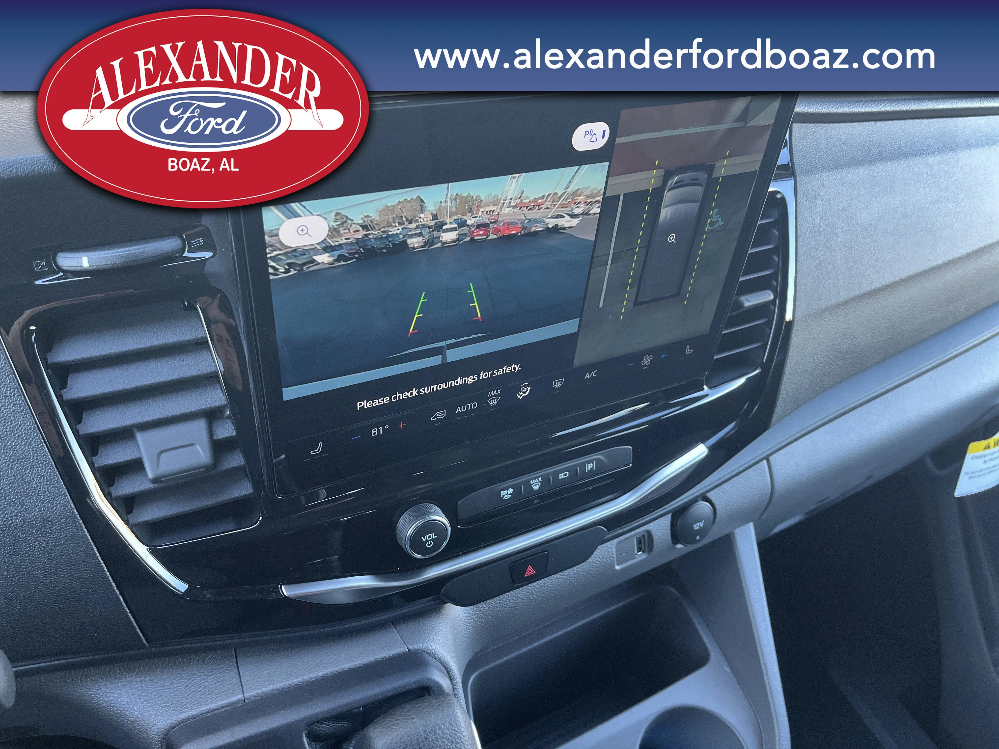 New 2026 Oxford White Ford Passenger Van XLT image 19
