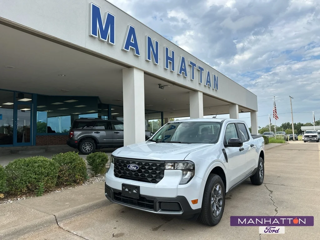 New 2026 Space White Metallic Ford XLT image 1