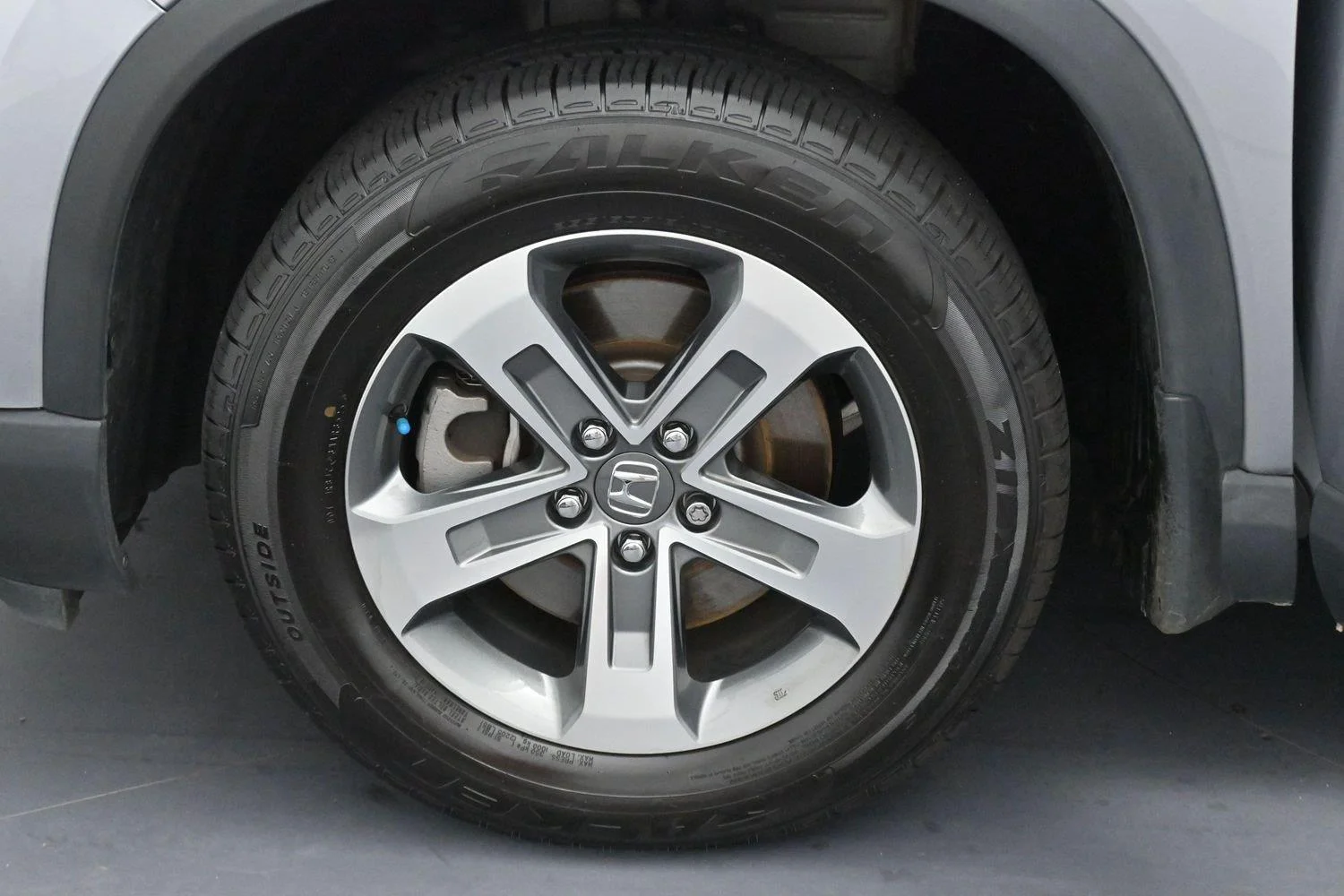 Used 2024 Lunar Silver Metallic Honda EX-L image 40