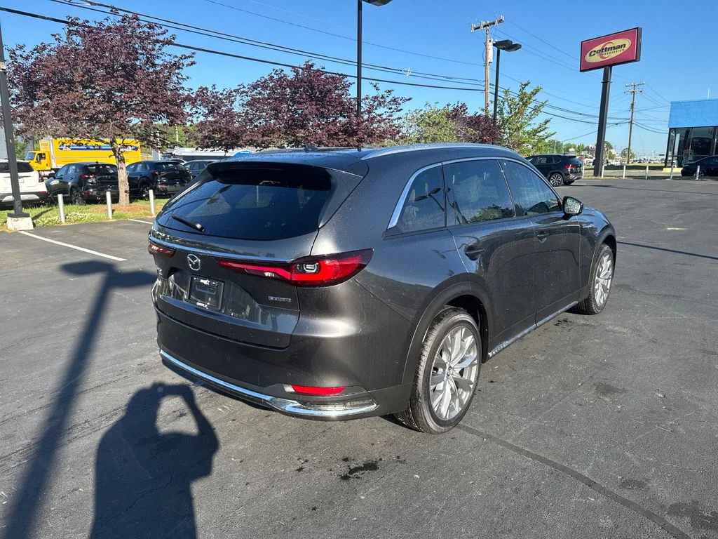 New 2026 Machine Gray Mazda 3.3 Turbo Premium Plus image 3