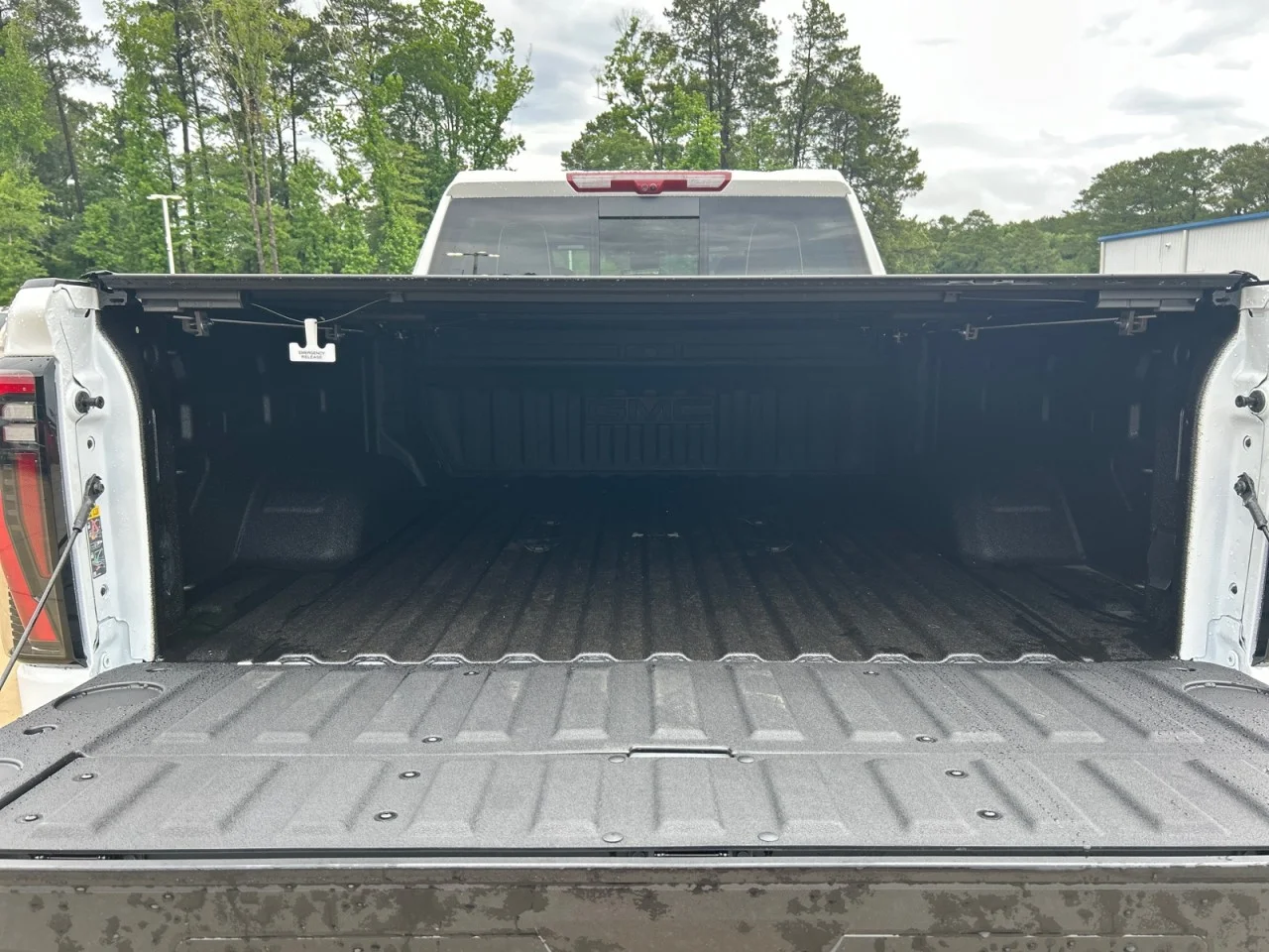 New 2026 Summit White GMC AT4X image 7