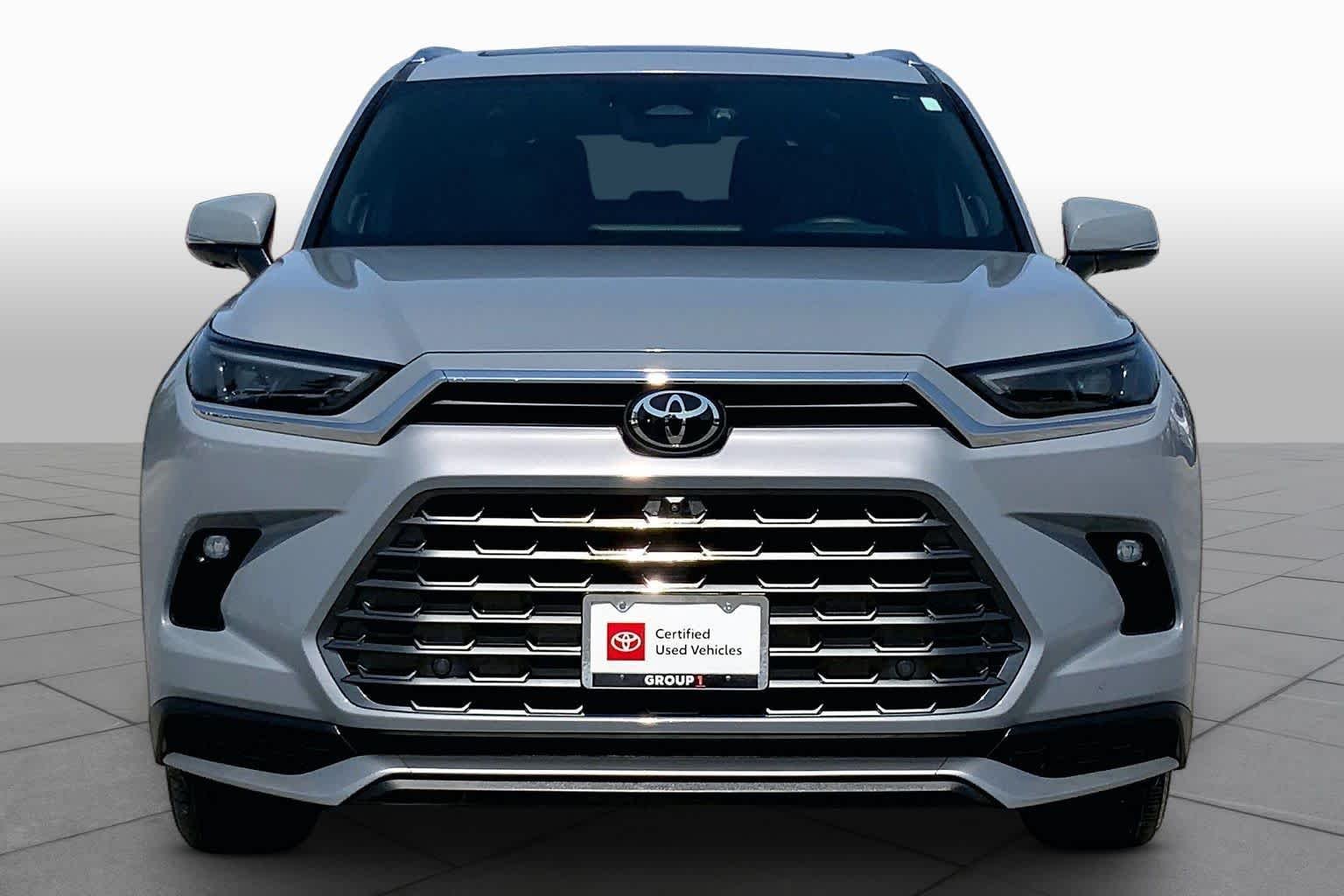 Certified Used 2025 Cement Toyota Hybrid MAX Platinum image 4