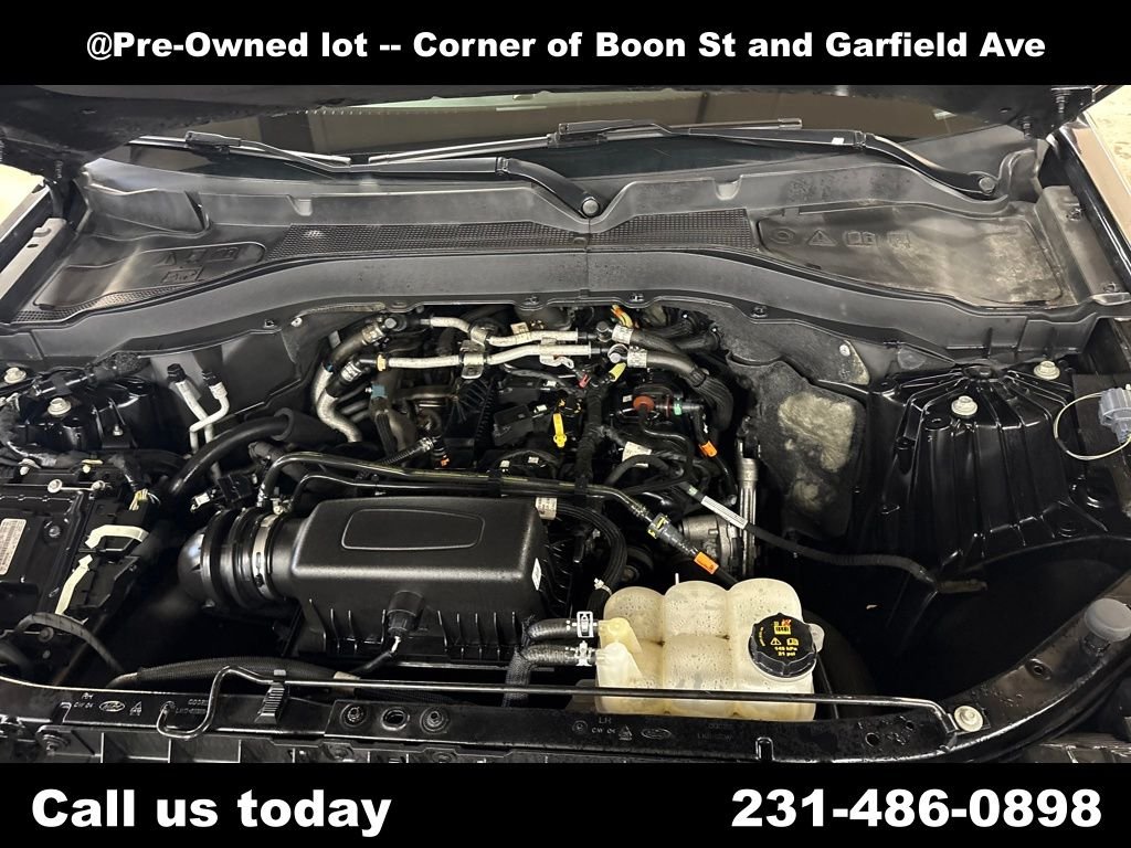 2022 Ford Explorer XLT - Photo 10