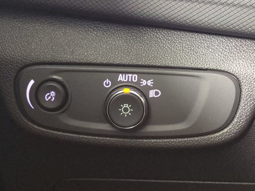 Used 2025 Black Chevrolet LT image 38