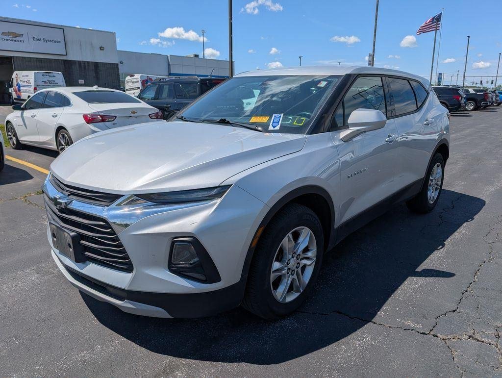 Used 2019 Silver Ice Metallic Chevrolet Base image 5