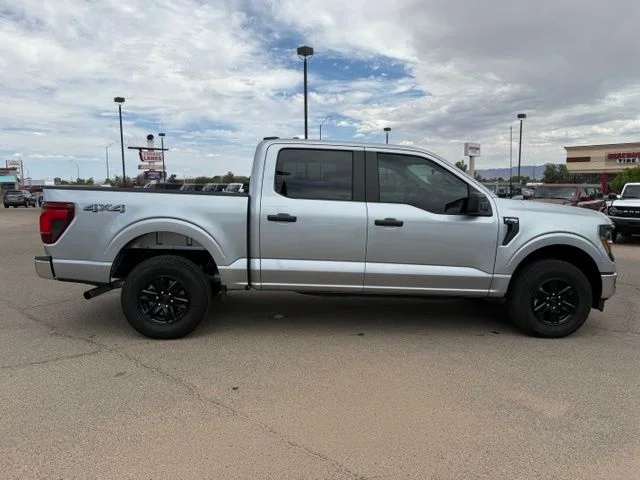 Used 2025 Silver Ford XL image 4