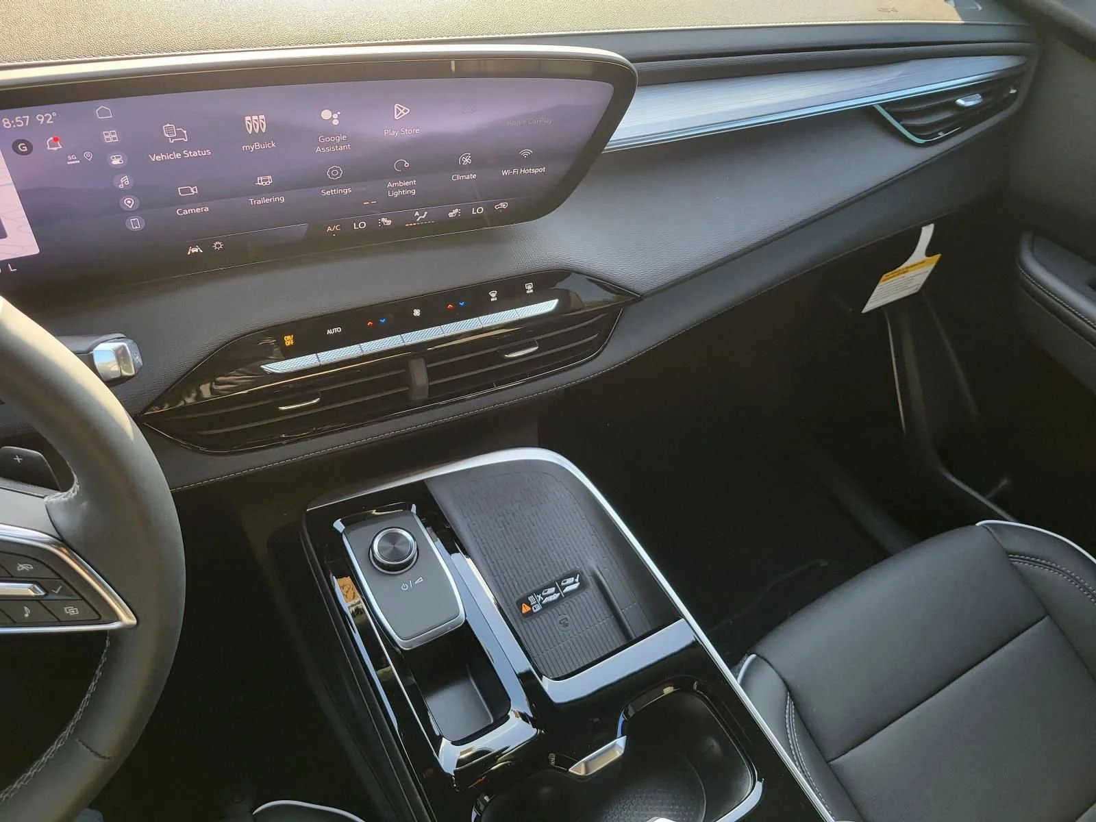 2026 Buick Enclave Preferred - Photo 8
