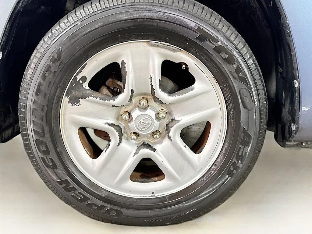 Used 2010 Blue Toyota Base image 35