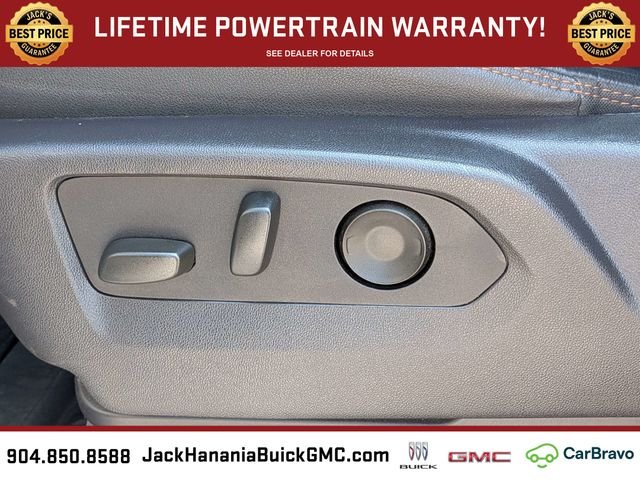 Used 2024 White GMC AT4 image 20