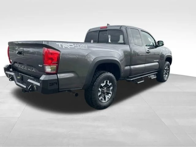 Used 2016 Gray Toyota TRD Off-Road image 5