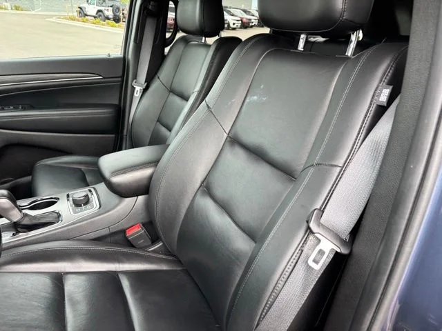 Used 2020 Blue Jeep Limited image 14