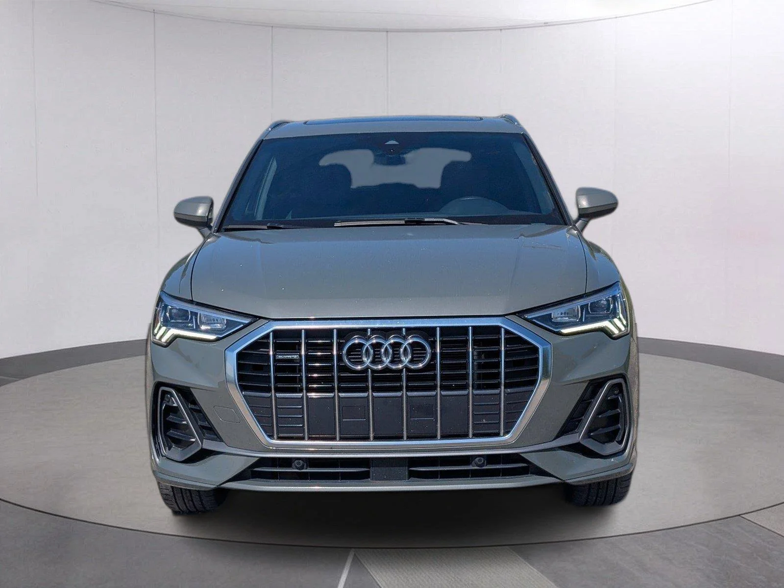 Used 2025  Audi S line Premium image 10