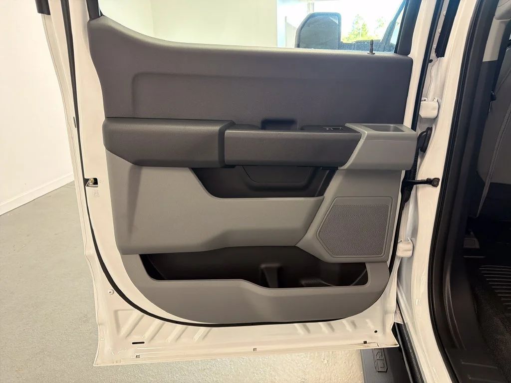 New 2026 Oxford White Ford F-350® XL image 8