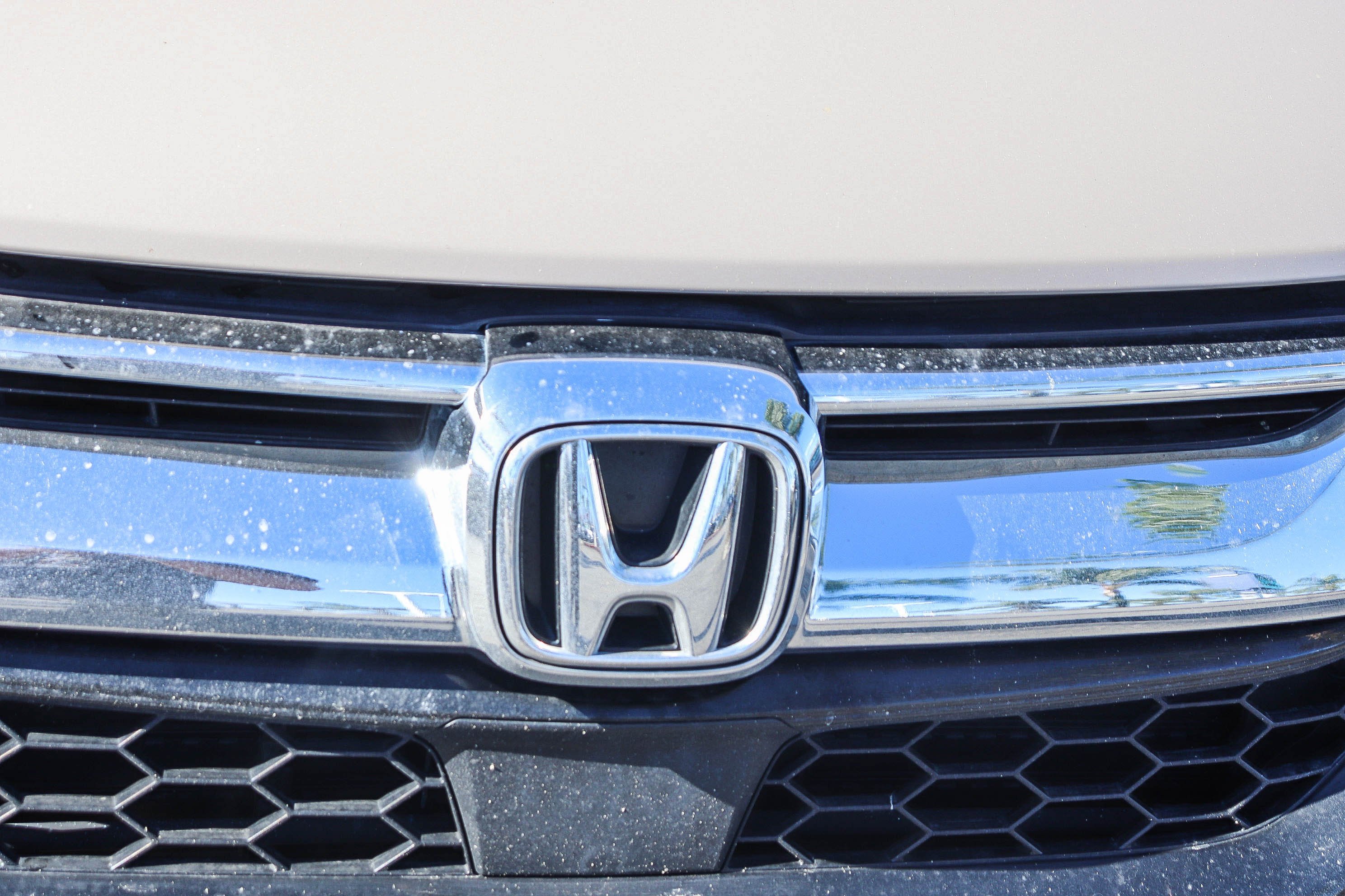 Used 2019 Tan Honda EX image 4
