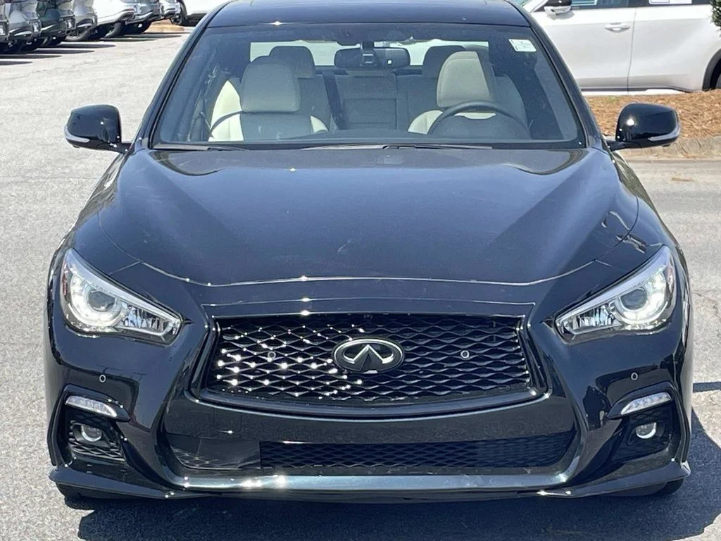 Used 2023 Black INFINITI Red Sport 400 image 6