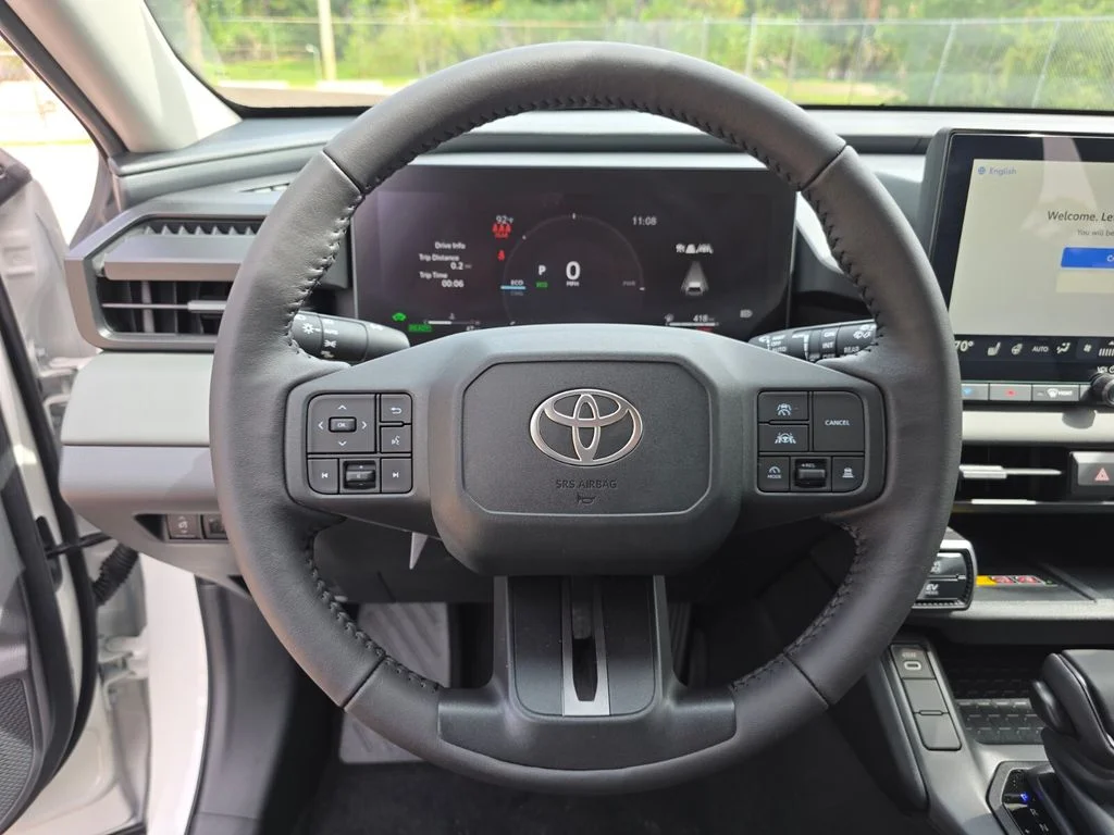 Used 2026 White Toyota XLE Premium image 29