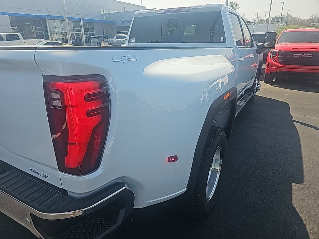 2026 GMC Sierra 3500HD SLT - Photo 5