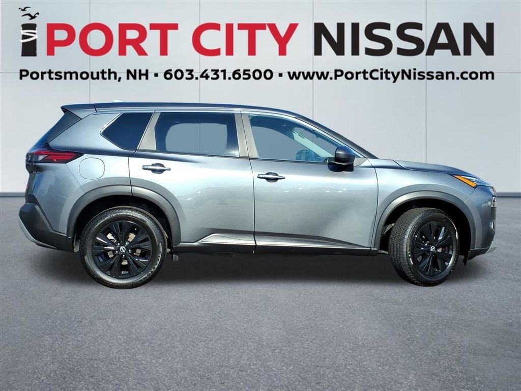 Used 2023 Gun Metallic Nissan SV image 31