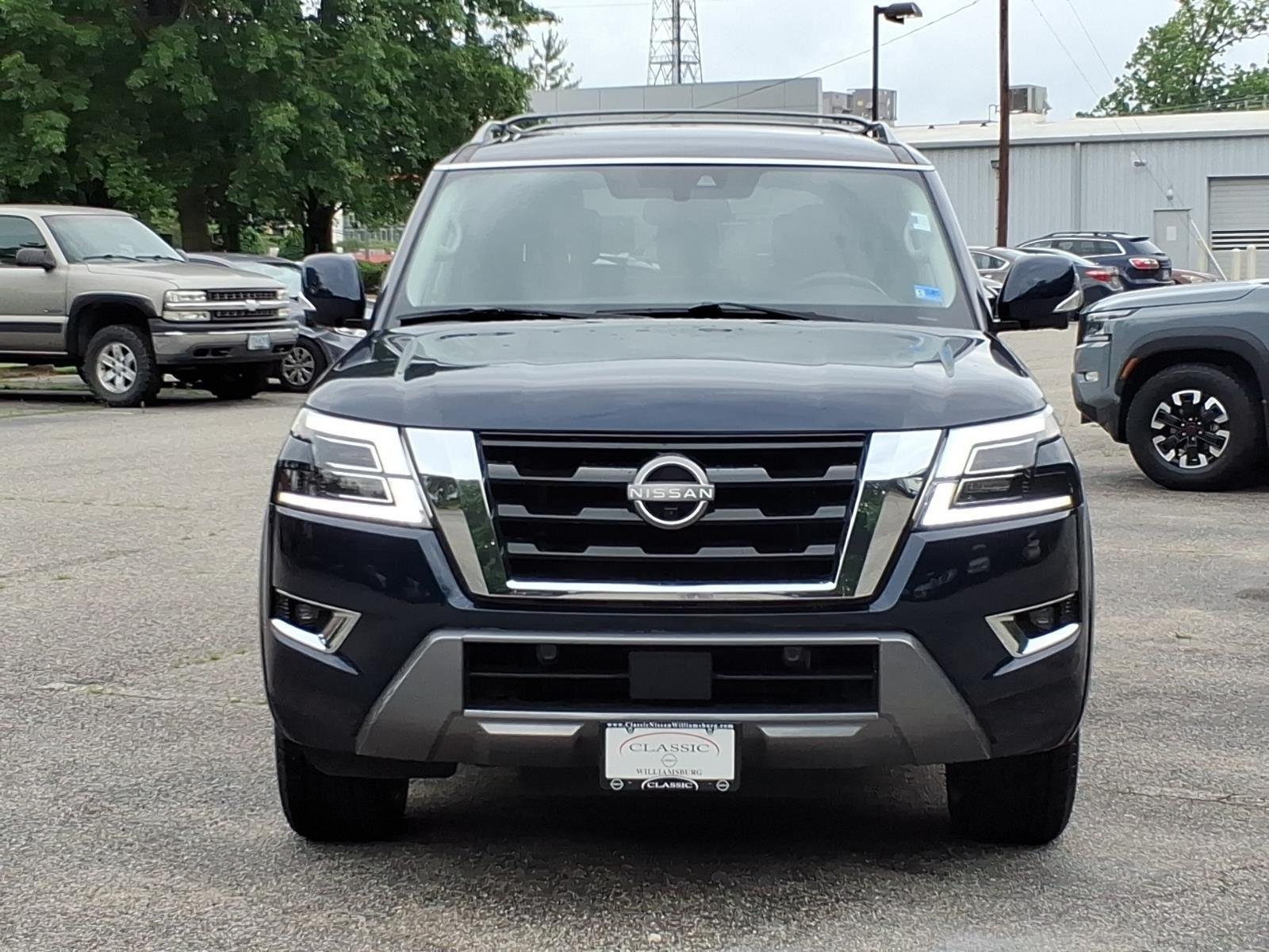 Used 2022 Hermosa Blue Pearl Nissan SL image 2