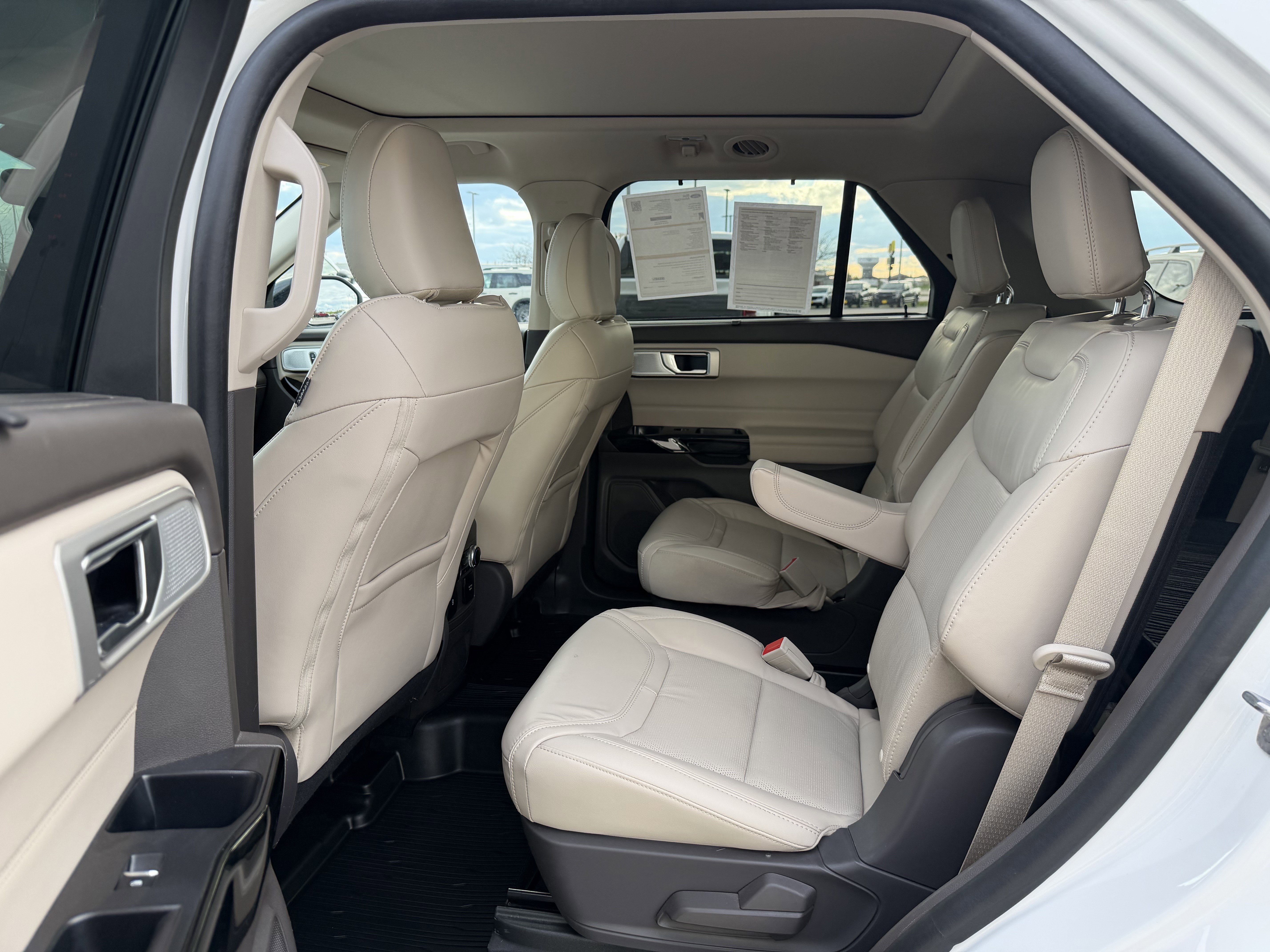 Certified Used 2023 Star White Ford Platinum image 19