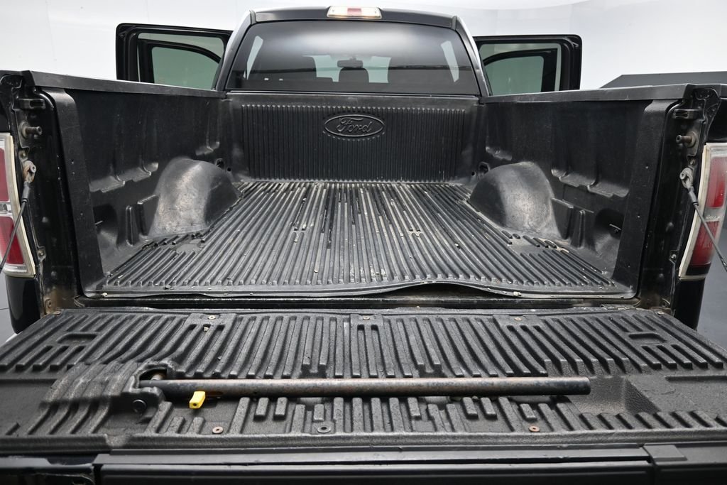 Used 2013  Ford XLT image 29