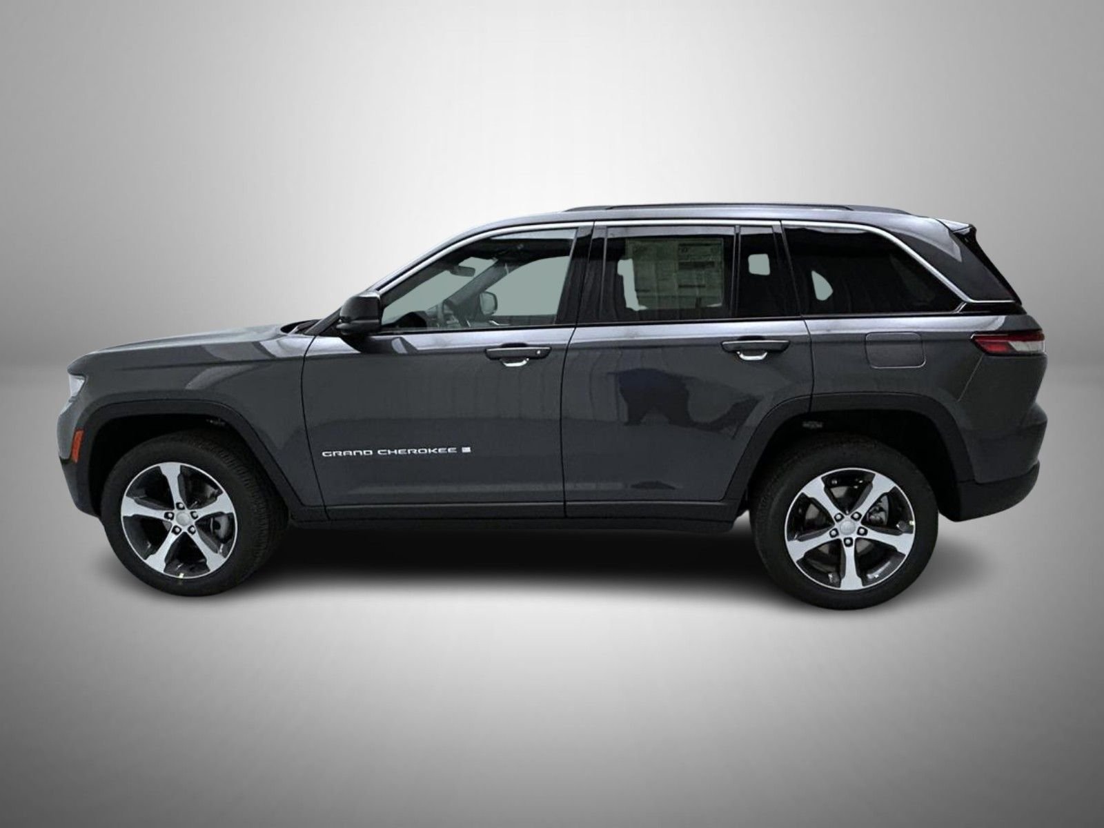New 2026 Baltic Gray Metallic Clear-Coat Exterior Paint Jeep Limited image 8
