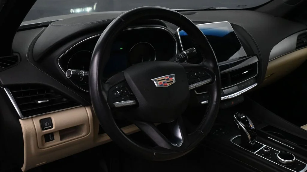 Certified Used 2023 Silver Cadillac Luxury image 9
