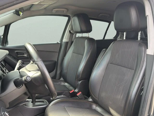 Used 2018 Gray Chevrolet LT image 15