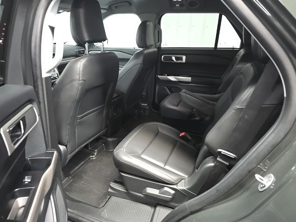 Used 2024 Green Metallic Ford XLT image 36