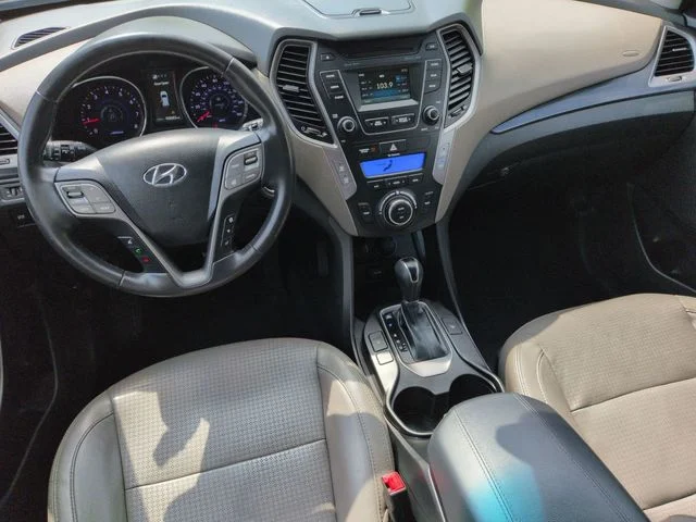 Used 2014 Black Hyundai Base image 23