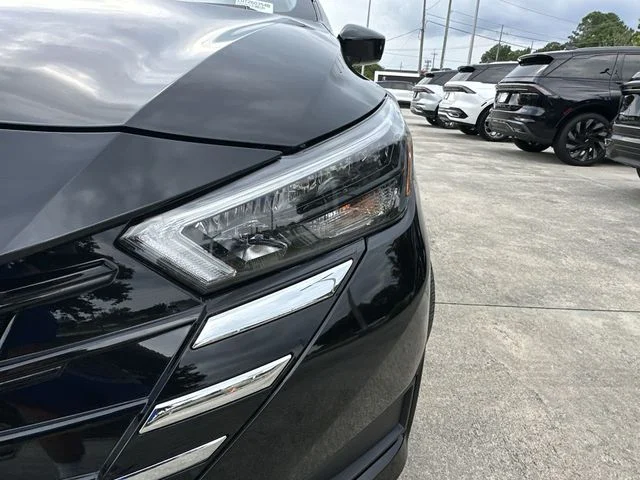 Used 2025 Black Nissan 1.6 SV image 9