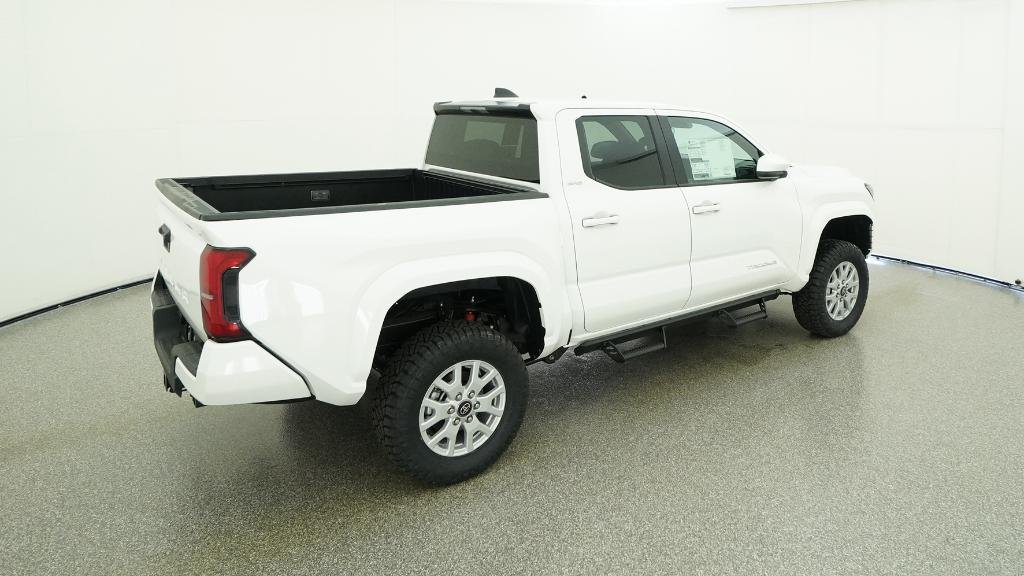 New 2026 Ice Cap Toyota SR5 image 16