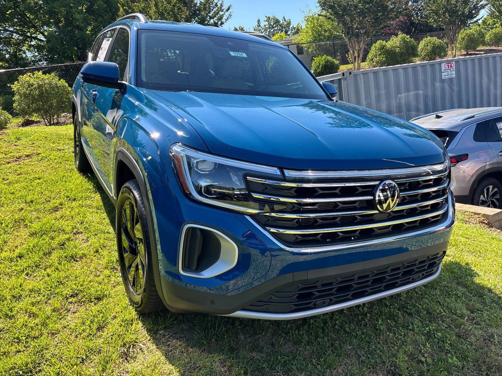 New 2026 Mountain Lake Blue Metallic Volkswagen 2.0T SE w/Technology image 7