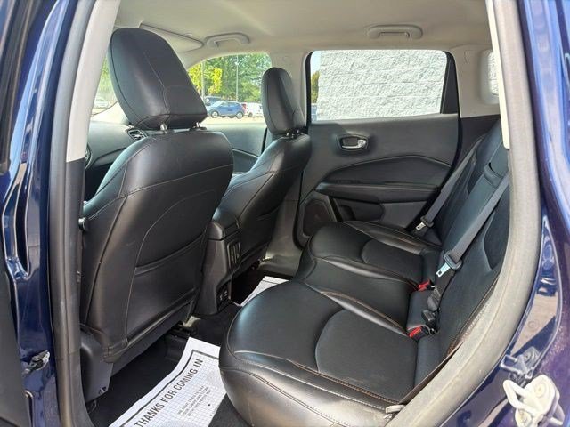 Used 2019 Jazz Blue Pearlcoat Jeep Limited image 15