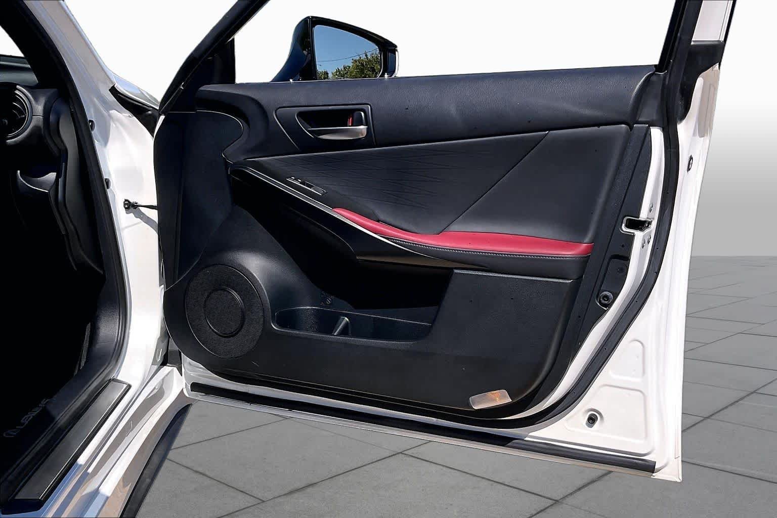 Used 2023 Eminent White Pearl Lexus  image 23