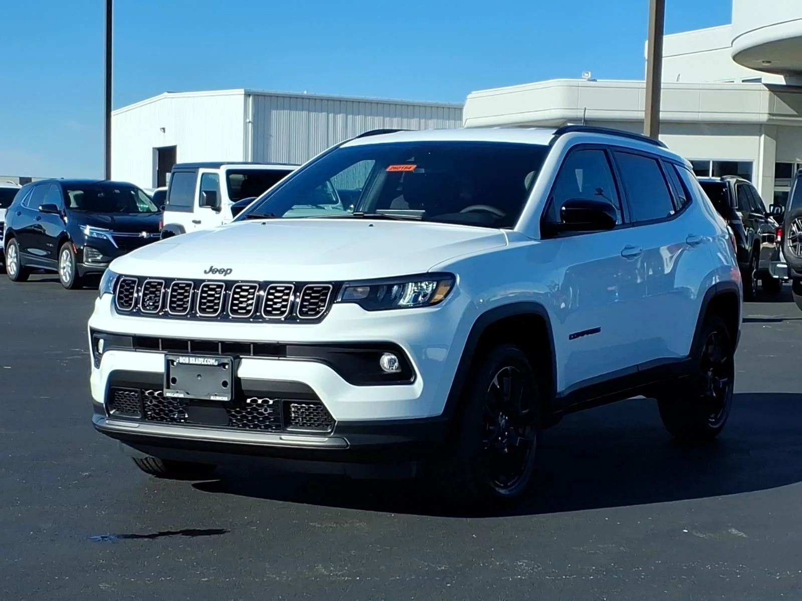 New 2026 Bright White Clear Coat Jeep Latitude Altitude image 11